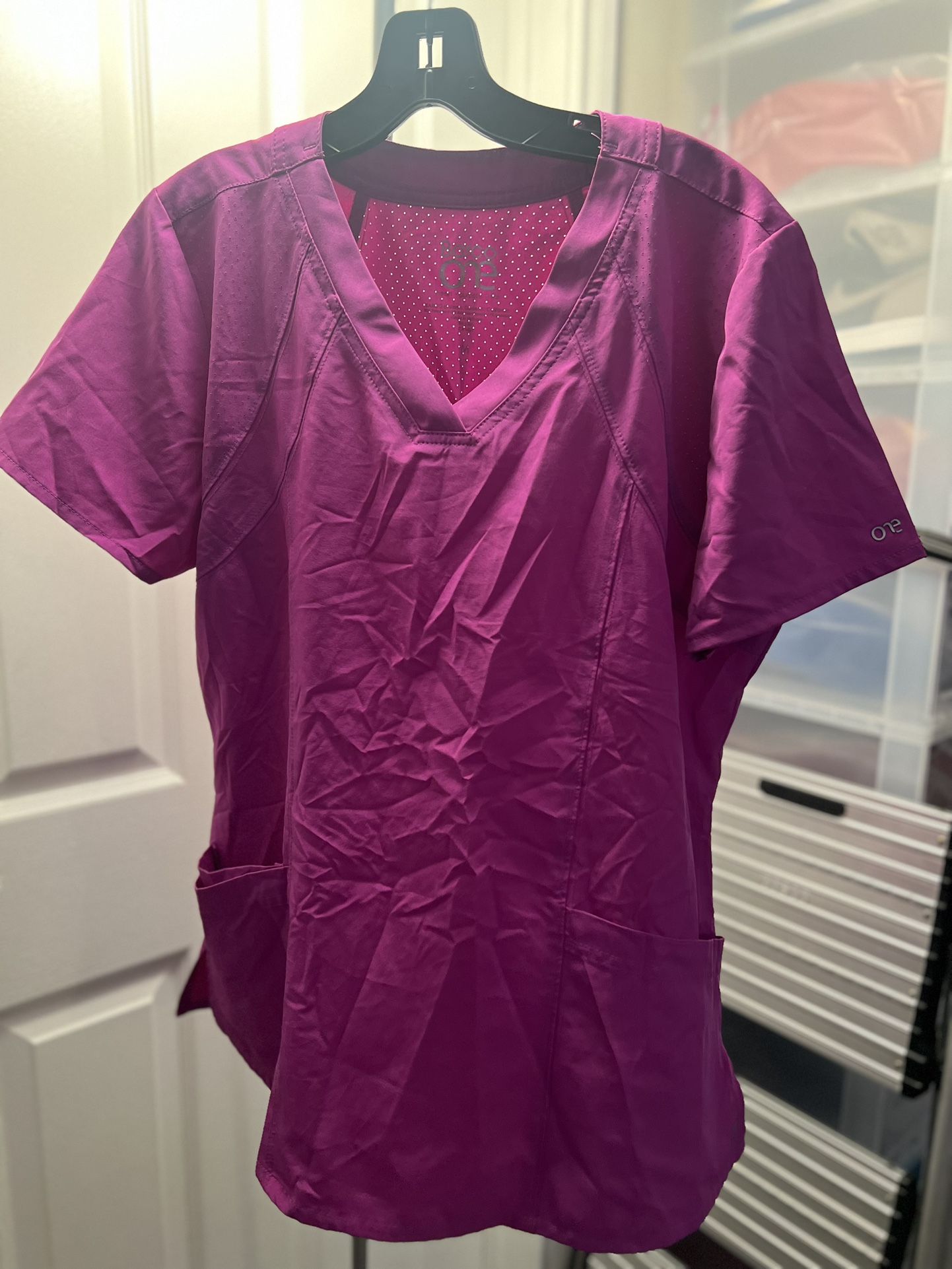 Barco One Scrub Set