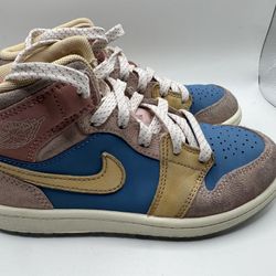 NIKE AIR JORDAN 1 AJ1 YOUTH SIZE #1Y