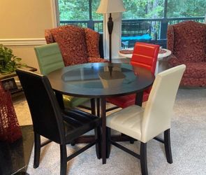 Kitchen table