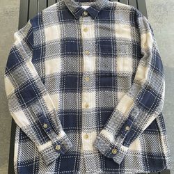 Albercrombie and Fitch Mens Shrit