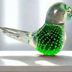 Studio Art Glass Vintage 1980s Green Clear Bullicante Bird Figurine, 5x3.5”