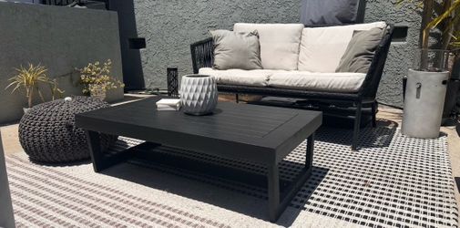 Outdoor Patio Table