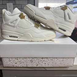 DS WMNS AIR JORDAN 4 - METALLIC GOLD WMN SZ 11 Men’s Sz 9.5