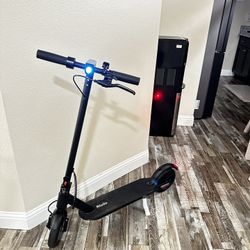 Electric Scooter Riuiio 