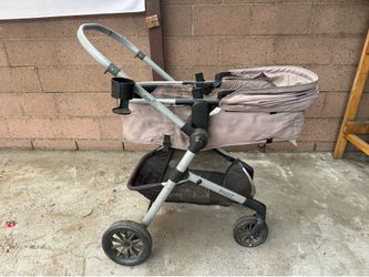 FREE GRACO PIVOT STROLLER