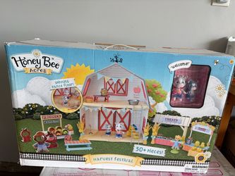 New Honey Bee Acres Harvest Festival toy Playset