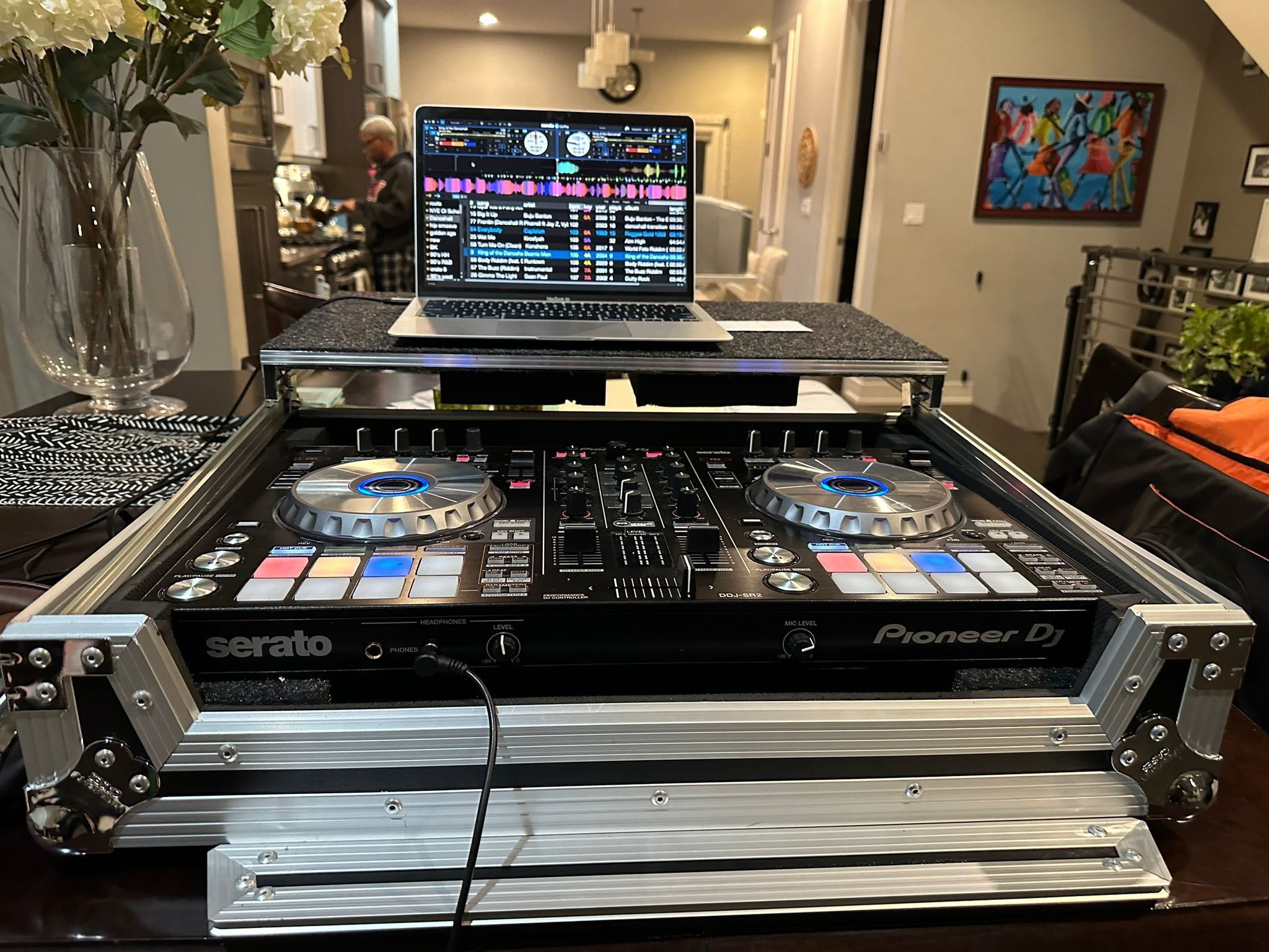 Pioneer DDJ SR2 Controller with Case Mint Condition!