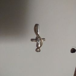 Sterling Silver (925)
