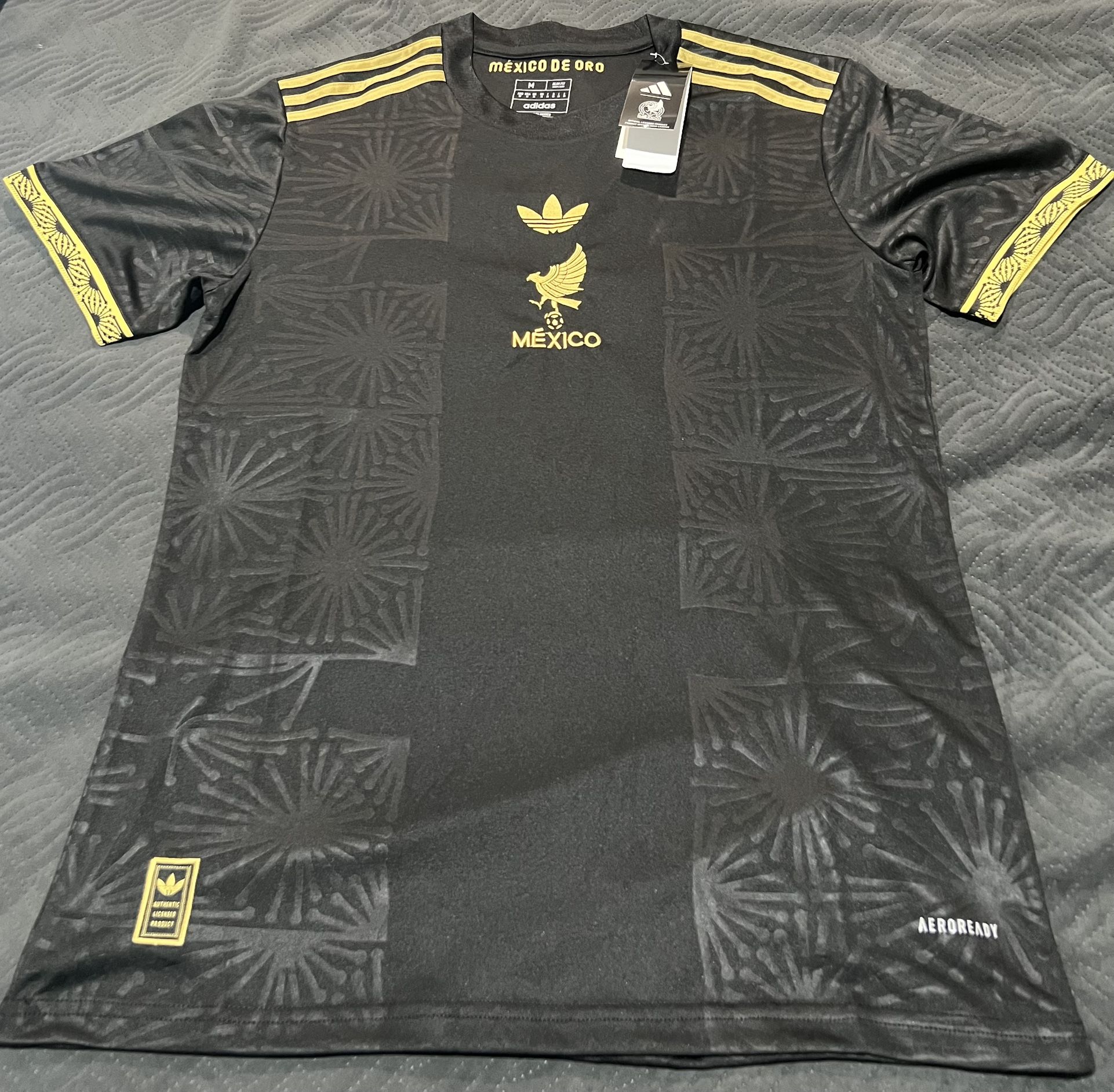 Men’s Mexico, black and gold jersey fans version