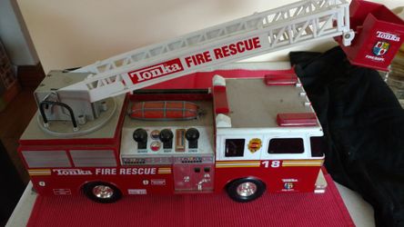 Tonka fire rescue number 18 truck