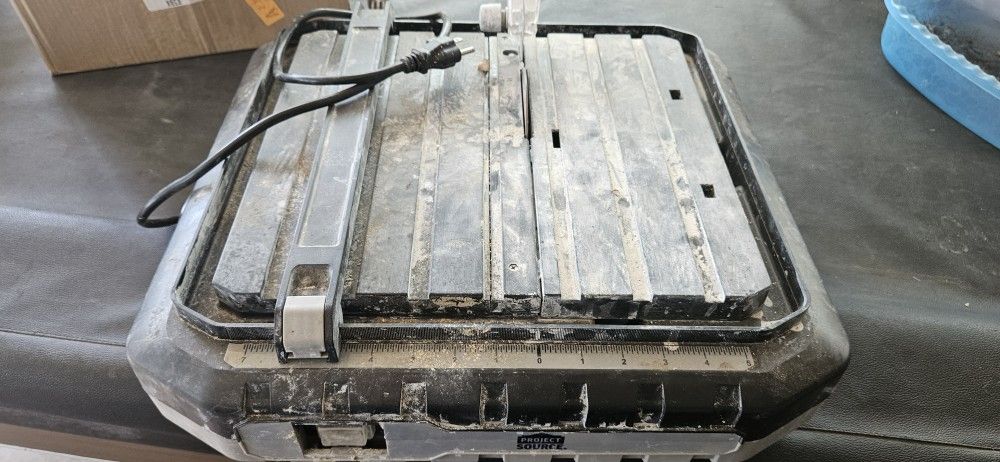 Tile Cutter