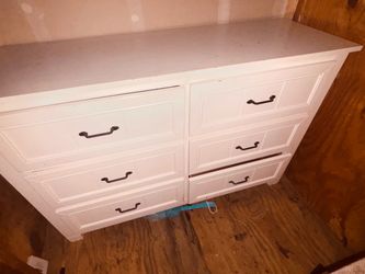 White 6-Drawer Double Dresser