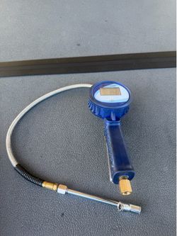 Tire inflator Guage