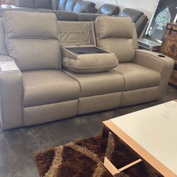 *$1999* TAN SOFA & LOVESEAT SET. PICKUP OR DELIVERY AND SET UP AVAILABLE 