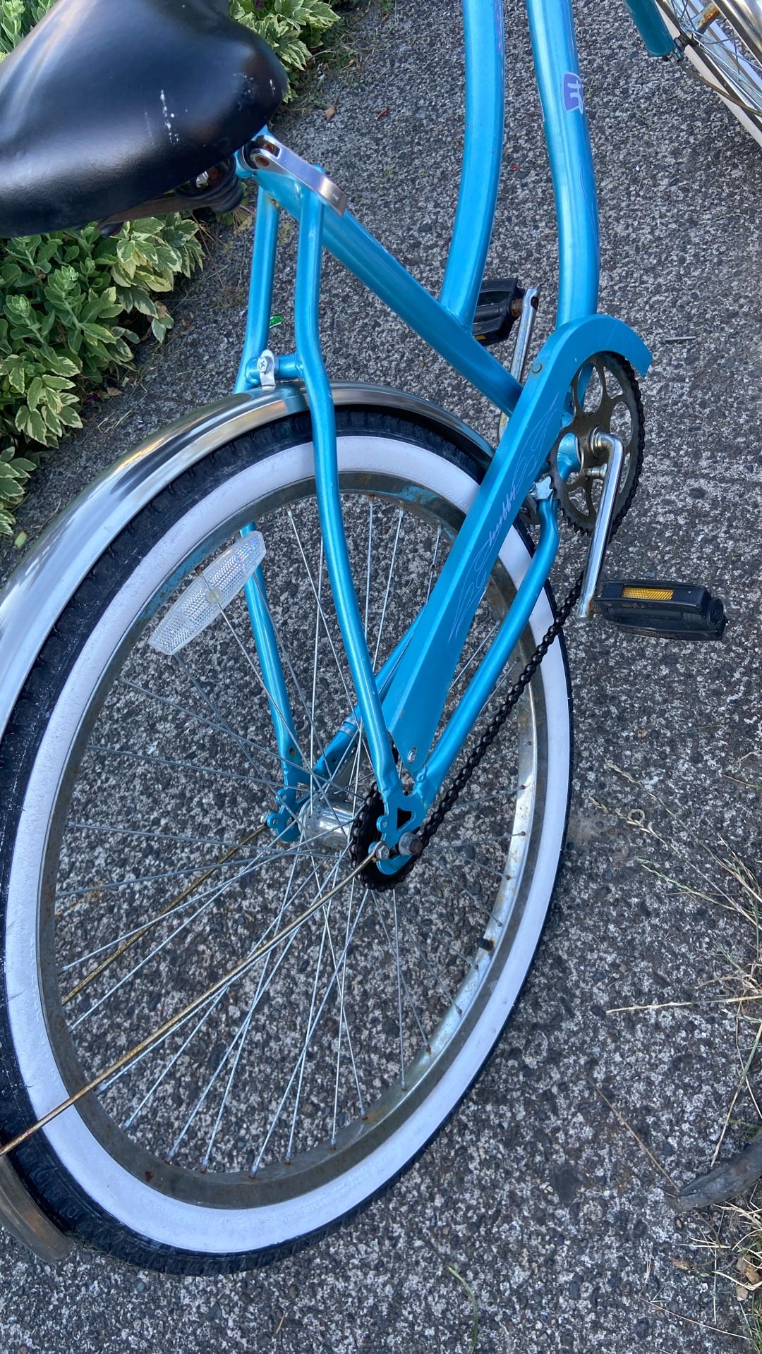 Beach Cruiser Bicycle Price 60$ Pick Up. E. 72nd. and Grand View. Ave. Tacoma