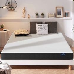 Queen Mattress- Looks Like New 