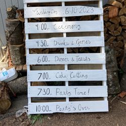 Custom Pallet Sign