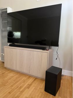 65” SAMSUNG TV