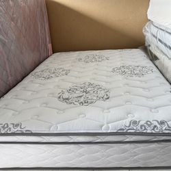 Full Size Mattress (Colchon Full Size)