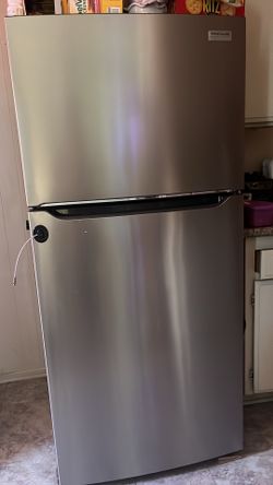 Frigidaire Refrigerator
