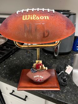 Vintage Tampa Bay Buccaneers NFL wilson lamp