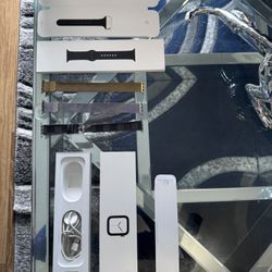 Apple Watch Series 4 Space Gray Aluminum Case