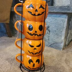 HALLOWEEN: Pumpkin mugs