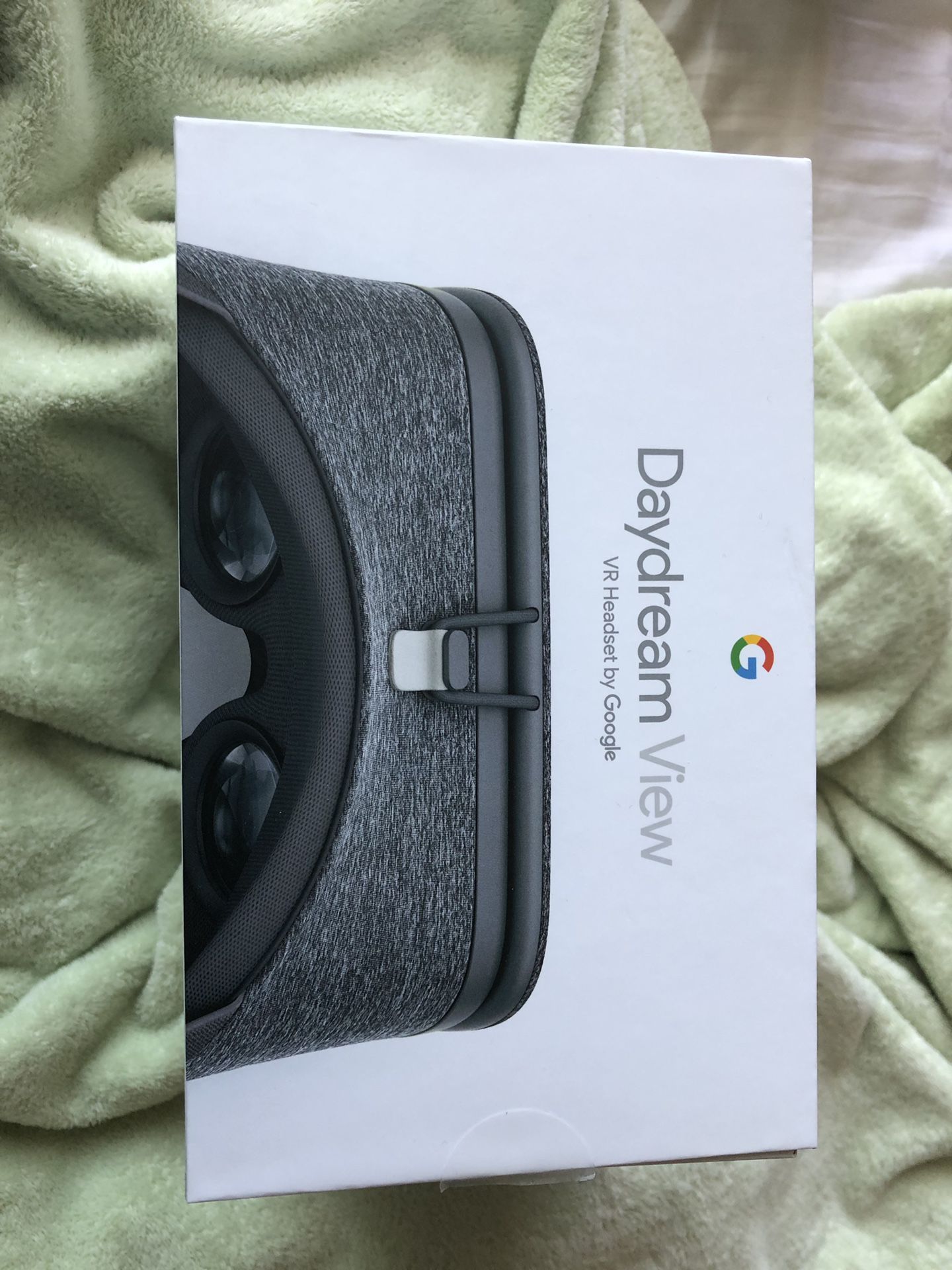 Daydream view google VR headset