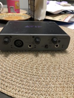 Avid Solo Interface