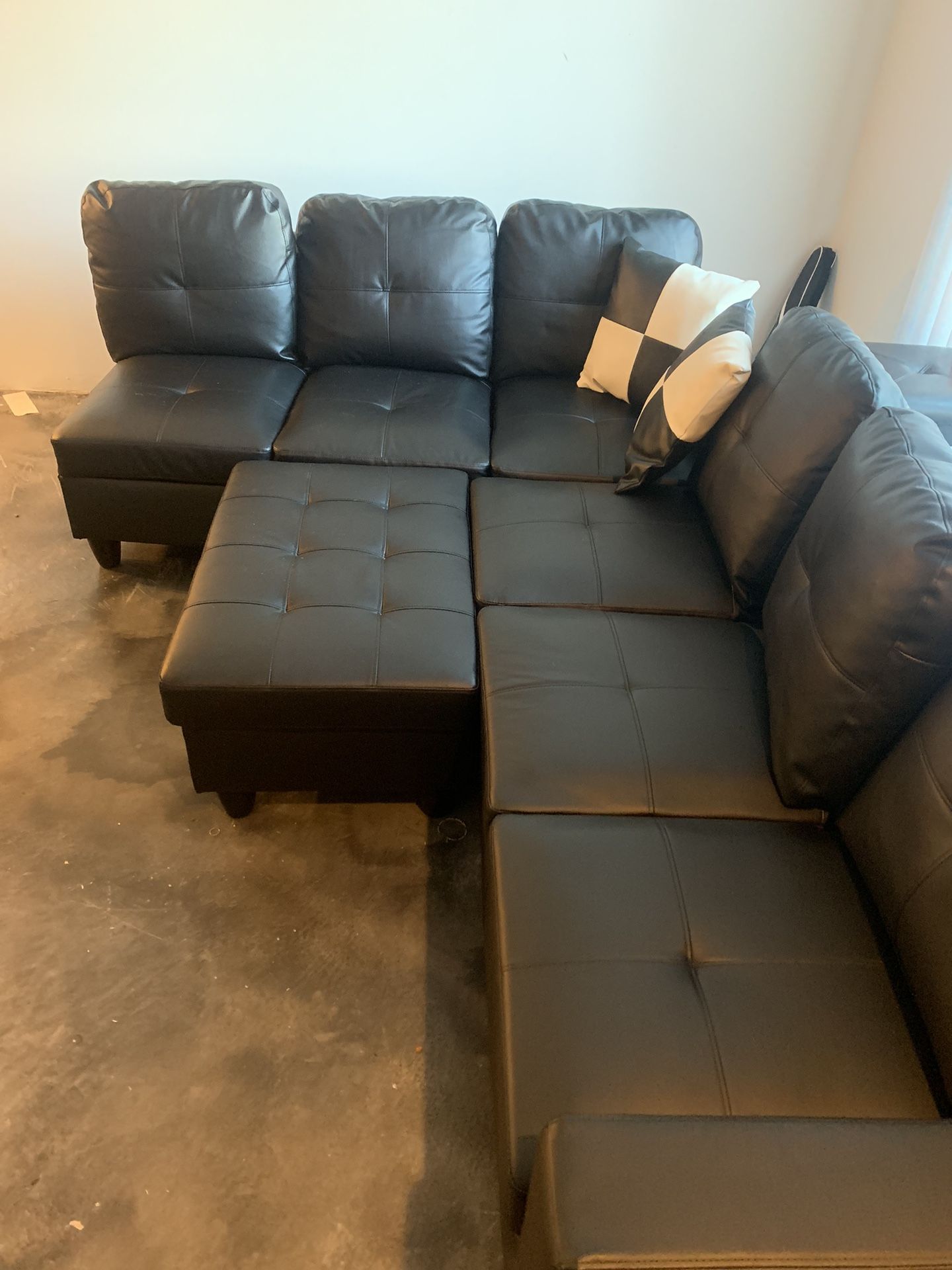 Sectional With Ottoman ( Sofa / Couch )