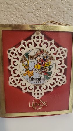 Disney 1999 Lenox Ornament