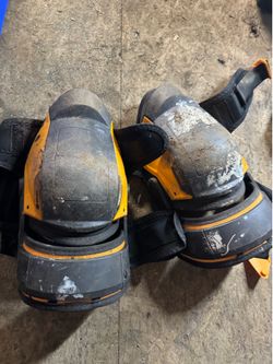 Gel knee pads