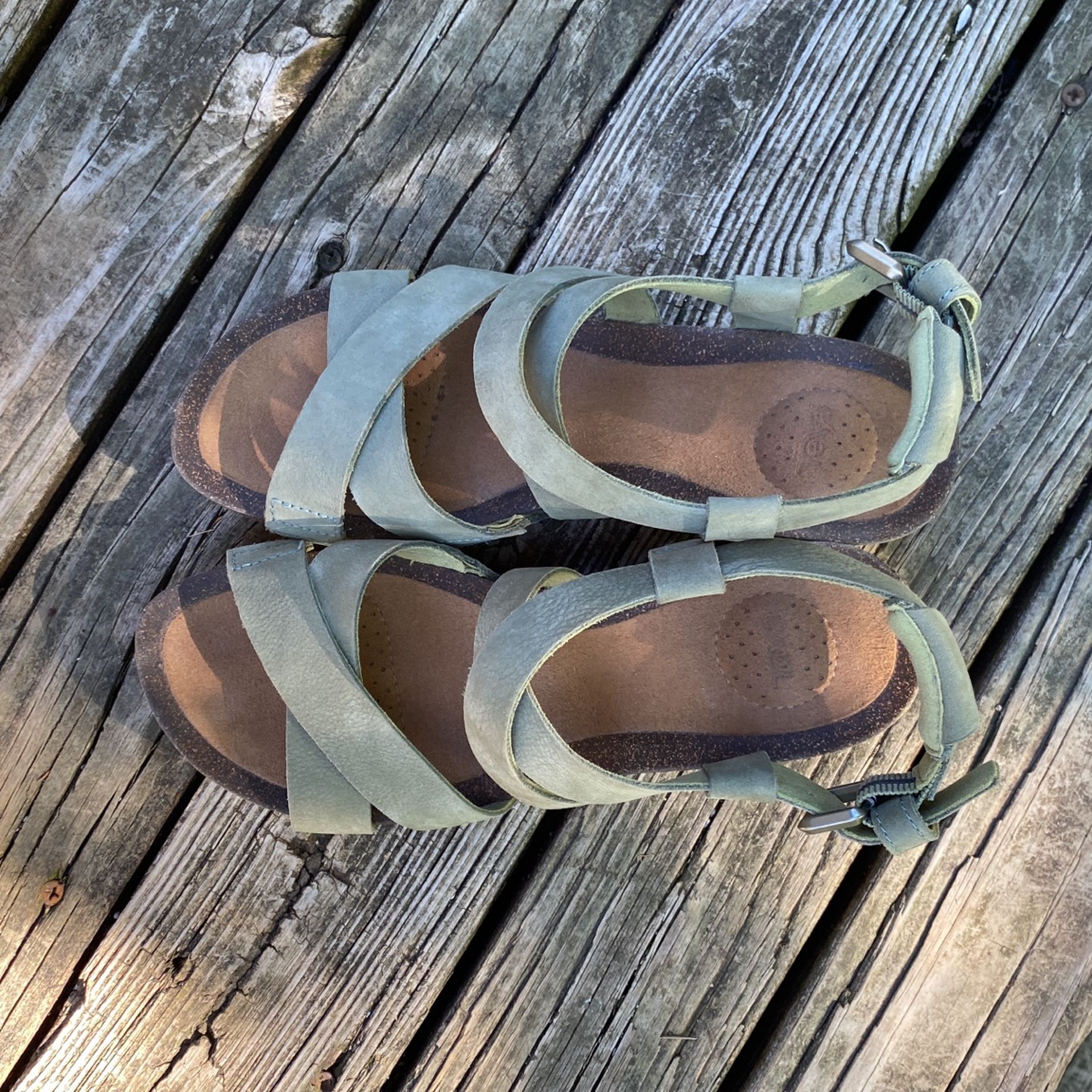 Women’s Teva Dress Wedge Sandal Sage Green Size 7