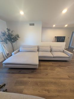 West Elm Wide Chaise Free Delivery $1000