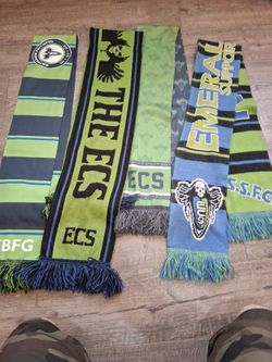 4 Emerald City  Supporters Seattle Sounders soccer scarves lot...yes they're available
