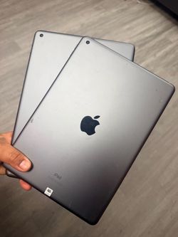 iPad 8th gen 32GB unlocked
