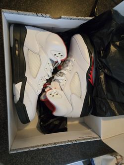 Air Jordan Retro 5