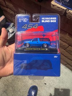 M2 Machines Blind Box 1:64 1992 Chevrolet Blazer SS 454 2pk Chance At Chase!