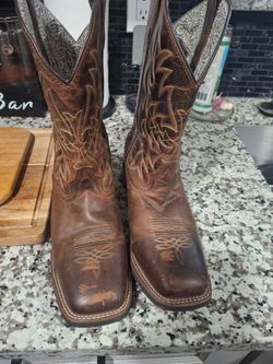 Woman  Laredo  boots size 11 w