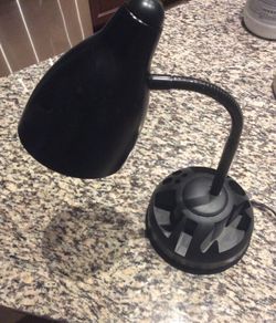 Gooseneck desk lamp