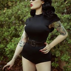 Glamour Ghoul Swimsuit Vampira by La Femme En Noir 