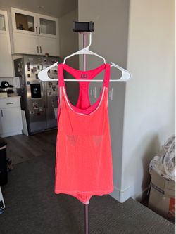 Abercrombie & Fitch coral workout tank top
