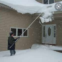 Roof Rake For Easy Snow Removal