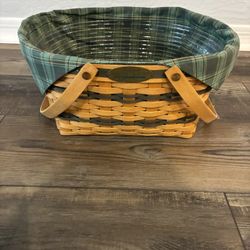 Longaberger Christmas Community Basket 