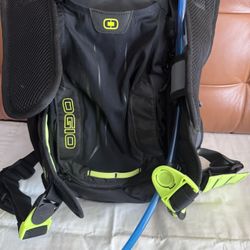 Ogio Baja 2L Hydration Pack