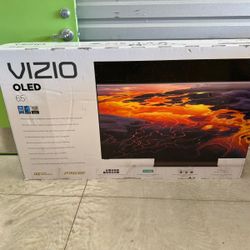 HD381 65” Vizio smart 4k oled TV floor model 