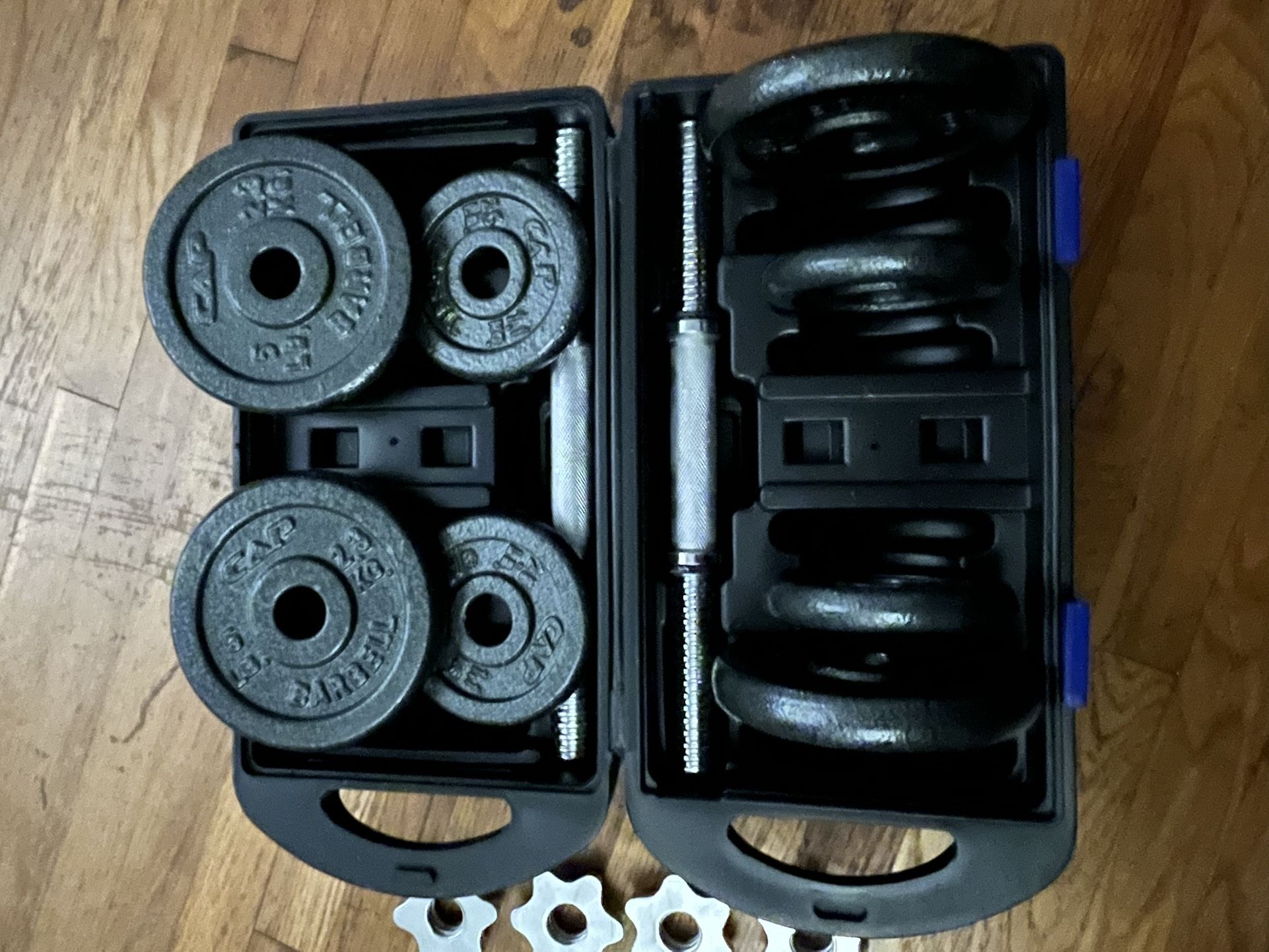 CAP 40lb Adjustable Dumbbell Set