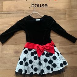 Rare Edition fancy dress size 5