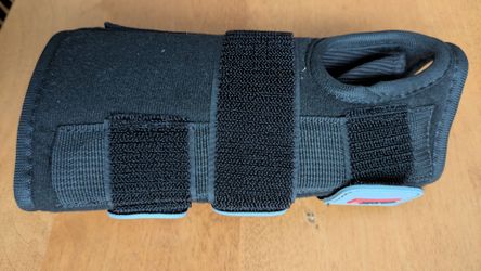 Featol wrist brace (left hand)