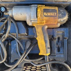 DeWalt  1/2 inch Impact Wrench 

